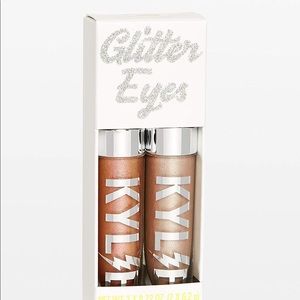 Kylie Cosmetic Glitter Eyes